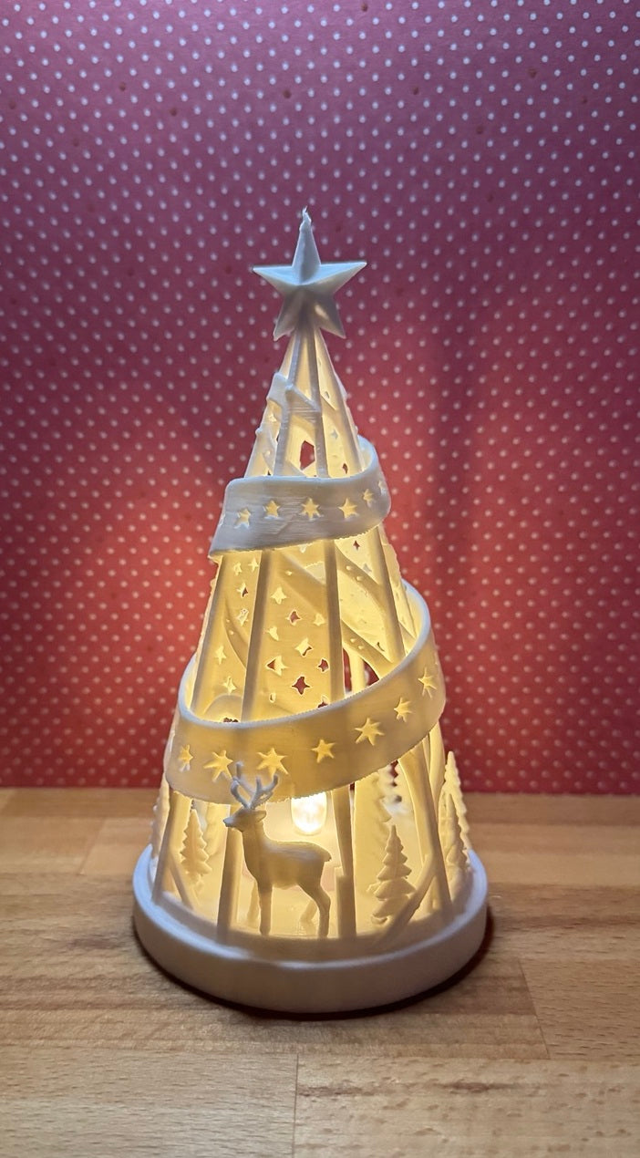 Xmas tree with reindeer